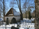 Pilt: Vana kalmistu kabel